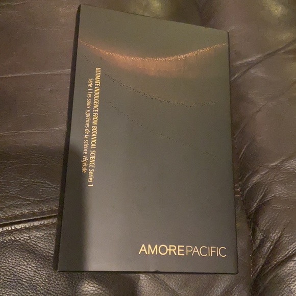 AMOREPACIFIC Ultimate indulgence botanical science - Picture 5 of 6